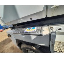 Б/у Ступенька (подножка) ящик боковой (бардачок) левый (L) Renault Magnum Euro 5 (Рено Магнум Евро 5) 5010574321