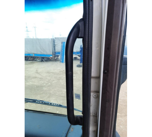 Б/у Ручка кабіни (поручень) внутрішня Renault Magnum Euro 5 (Рено Магнум Евро 5) 5010487200