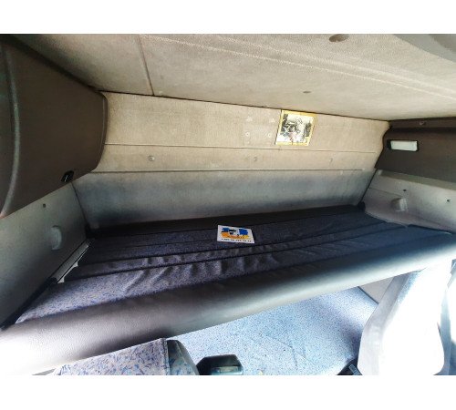 Б/у Верхняя спалка Renault Magnum Euro 5 (Рено Магнум Евро 5) 7421013942