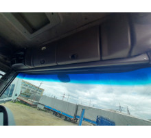 Б/у Електрична шторка лобового скла Renault Magnum Euro 5 (Рено Магнум Евро 5) 5010605094