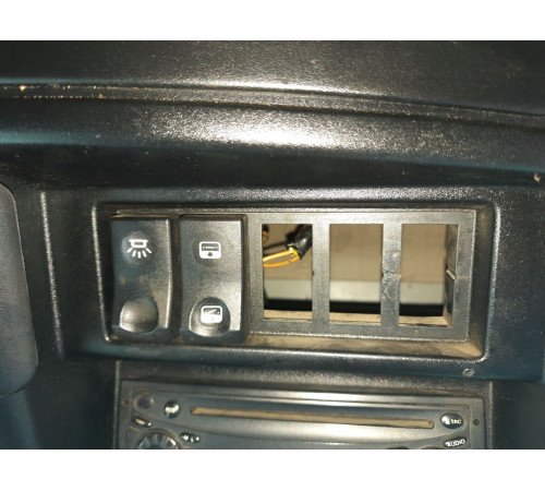 Б/у Кнопки торпеды Renault Magnum Euro 5 (Рено Магнум Евро 5)