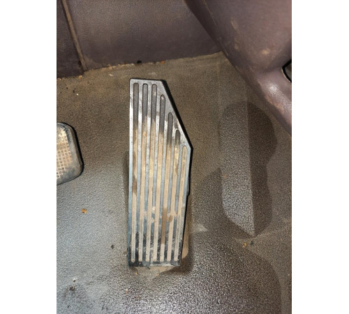 Б/у Педаль газу (акселератора) Renault Magnum Euro 5 (Рено Магнум Евро 5) 7484557546