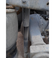Б/у Задній амортизатор підвіски Renault Magnum Euro 5 (Рено Магнум Евро 5) 5010600329