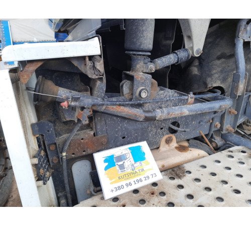 Б/у Маслозаливная горловина Renault Magnum Euro 5 (Рено Магнум Евро 5) 7420903158