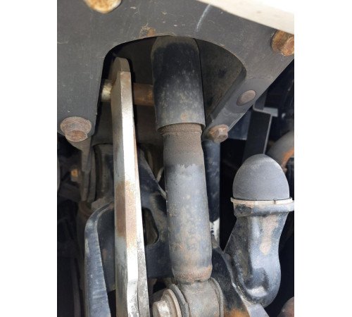 Б/у Амортизатор кабины передний Renault Magnum DXi Euro 5 (Рено Магнум Евро 5) 5010552370