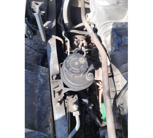 Б/у Бачок гидроусилителя руля (ГУР) Renault Magnum DXi Euro 5 (Рено Магнум Евро 5) 7401592945