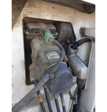 Б/у Головний гальмівний кран Renault Magnum DXi Euro 5 (Рено Магнум Евро 5) 7421390589