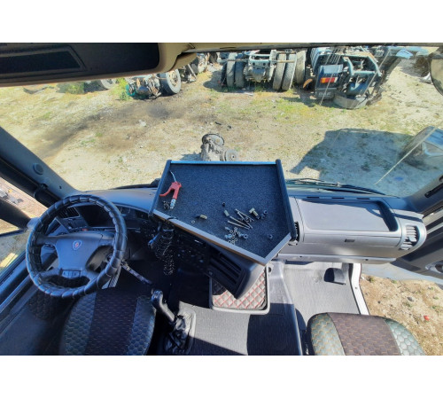 Б/у Торпедо (панель приборов, консоль) Scania R Euro 5 HPI (Скания Р Евро 5)