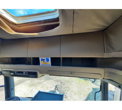 Б/у Верхня полиця (ящики, бардачок) над торпедою у кабіні Scania R Euro 5 HPI (Сканія Р Євро 5) 1789281