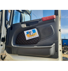 Б/у Дверна карта (обшивка) права сторона (R), пасажирська Scania R Euro 5 HPI (Сканія Р Євро 5) 1728012