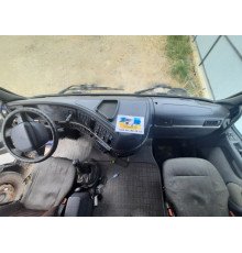 Б/у Торпедо (панель приладів, консоль) Volvo FH 12 Euro 3 (Вольво ФШ 12 Євро 3)