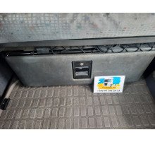 Б/у ящик для вещей центральной консоли (под спалкой) Volvo FH12 Euro 3 (Вольво ФШ 12 Евро 3) 20391078