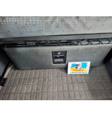 Б/у ящик для речей центральної консолі (під спалкою) Volvo FH12 Euro 3 (Вольво ФШ 12 Євро 3) 20391078