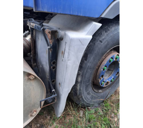 Б/у крило переднє, задня частина, праве/ліве (R/L) Volvo FH12 Euro 3 (Вольво ФШ 12 Євро 3) 20453900