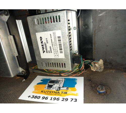 Б/у преобразователь напряжения 12–24V 11A Volvo FH12 Euro 3 (Вольво ФШ 12 Евро 3) 20455097