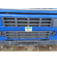 Б/у решітка радіатора Volvo FH12 Euro 3 (Вольво ФШ 12 Євро 3) 20409818