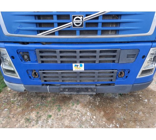Б/у облицювання решітки радіатора Volvo FH12 Euro 3 (Вольво ФШ 12 Євро 3) 20453716