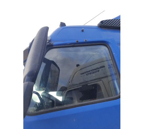 Б/у скло дверей лівих, бокове, водійське Volvo FH12 Euro 3 (Вольво ФШ 12 Євро 3) 20768970