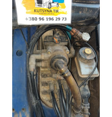 Б/у кран гальмівний головний Volvo FH12 Euro 3 (Вольво ФШ 12 Євро 3) 3986374