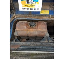 Б/у бачок радіатора (розширювальний) Volvo FH12 Euro 3 (Вольво ФШ 12 Євро 3) 1676400
