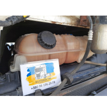 Б/у Розширювальний бачок (бачок радіатора) Renault T Truck Range Gama Euro 6 (Рено Т ЕВРО 6) 7421883431