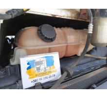 Б/у Розширювальний бачок (бачок радіатора) Renault T Truck Range Gama Euro 6 (Рено Т ЕВРО 6) 7421883431