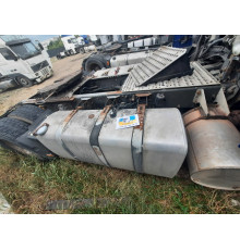 Б/у бак паливний, правий, 650 л, Д: 160 см Volvo FH12 Euro 3 (Вольво ФШ 12 Євро 3) 20503511