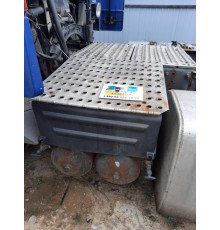 Б/у кришка ящика АКБ (акумуляторної батареї) Volvo FH12 Euro 3 (Вольво ФШ 12 Євро 3) 20439677