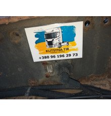 Б/у кран (датчик) рівня підлоги Volvo FH12 Euro 3 (Вольво ФШ 12 Євро 3) 20514066 