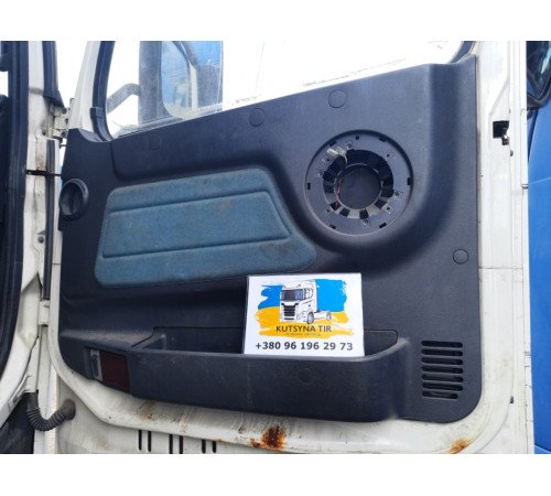 Б/у карта дверная правая (пассажирская) Volvo FH12 Euro 2 (Вольво ФШ 12 Евро 2)