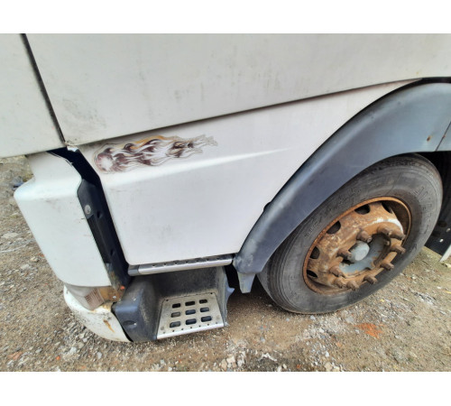 Б/у продолжение двери, левая сторона (L) Volvo FH12 Euro 2 (Вольво ФШ 12 Евро 2) 20398907