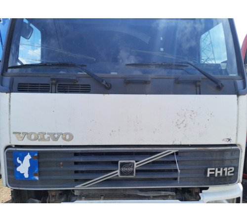 Б/у капот Volvo FH12 Euro 2 (Вольво ФШ 12 Евро 2) 8191220