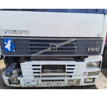 Б/у решітка передня Volvo FH12 Euro 2 (Вольво ФШ 12 Євро 2) 8144455