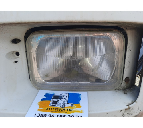 Б/у фара основного світла Volvo FH12 Euro 2 (Вольво ФШ 12 Євро 2) 3981593