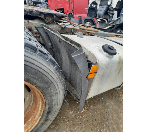 Б/у крыло правое, заднее, передняя часть Volvo FH12 Euro 2 (Вольво ФШ 12 Евро 2) 8156554