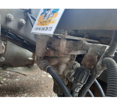 Б/у клапан управления тормозами прицепа Volvo FH12 Euro 2 (Вольво ФШ 12 Евро 2) 1590340