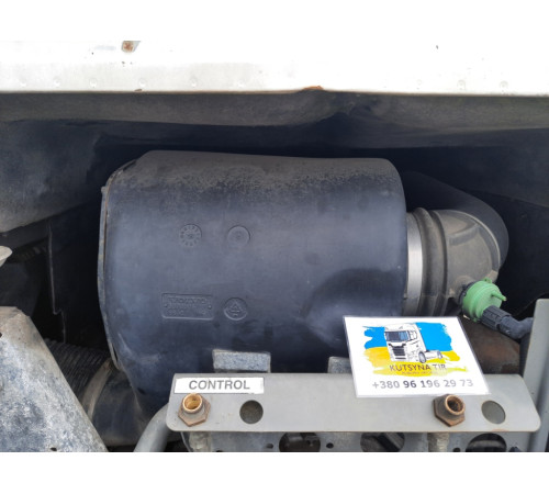 Б/у корпус воздушного фильтра Volvo FH12 Euro 2 (Вольво ФШ 12 Евро 2) 3979505