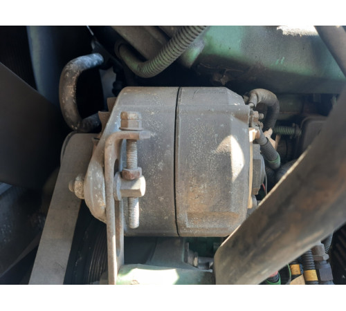 Б/у генератор 28V/80A Volvo FH12 Euro 2 (Вольво ФШ 12 Евро 2) 3986429
