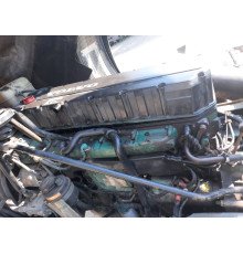 Б/у крышка клапанная (ГБЦ) Volvo FH12 Euro 2 (Вольво ФШ 12 Евро 2) 20549114