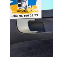 Б/у внутренняя ручка открывания двери, правая (R) Scania R Euro 5 HPI (Скания Р Евро 5) 1486798