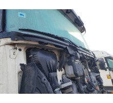 Б/у панель жабо під лобовим склом Scania R Euro 5 HPI (Сканія Р Євро 5)