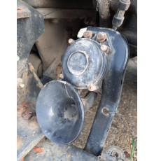 Б/у звуковой сигнал Volvo FH12 Euro 3 (Вольво ФШ 12 Евро 3) 20383071