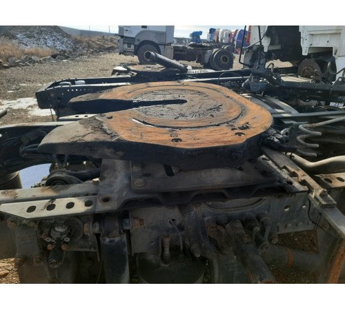 Б/у седло 15–18,5 см JOST Mercedes-Benz Axor 1840 Euro 3 (Мерседес Аксор Евро 3) A0003151692