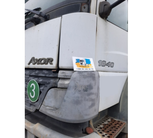 Б/у кут (дефлектор) кабіни лівий (L) Mercedes-Benz Axor 1840 Euro 3 (Мерседес Аксор Євро 3)