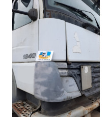 Б/у кут (дефлектор) кабіни правий (R) Mercedes-Benz Axor 1840 Euro 3 (Мерседес Аксор Євро 3)