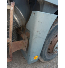 Б/у крило переднє, праве (R) Mercedes-Benz Axor 1840 Euro 3 (Мерседес Аксор Євро 3) A9408812901