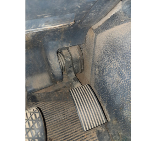 Педаль газу Mercedes-Benz Axor 1840 Euro 3 – б/у 9413000104