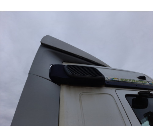 Забірник повітря (дефлектор на кабіні) Mercedes-Benz Axor 1840 Euro 3 – б/у A9408301644