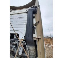 Б/у заборник воздуха (дефлектор на кабине) Mercedes-Benz Axor 1840 Euro 3 (Мерседес Аксор Евро 3) A9408301644
