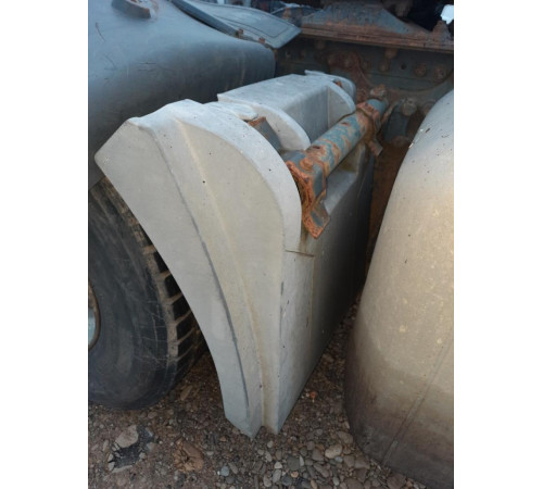 Крило заднє (передня частина) Mercedes-Benz Axor 1840 Euro 3 – б/у A9305200119